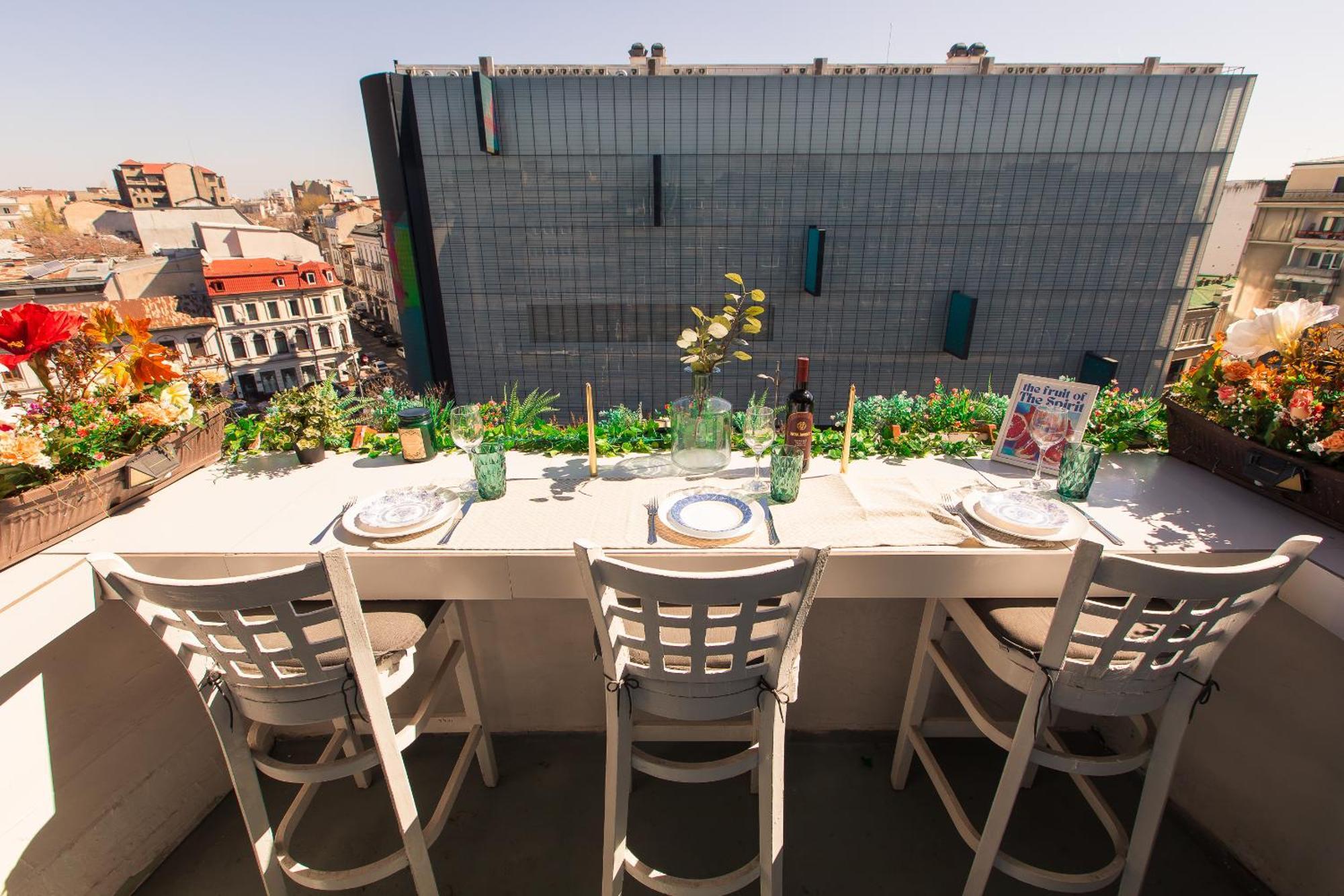 Old Town Apartment With Amazing View From The Balcony Bukarest Kültér fotó