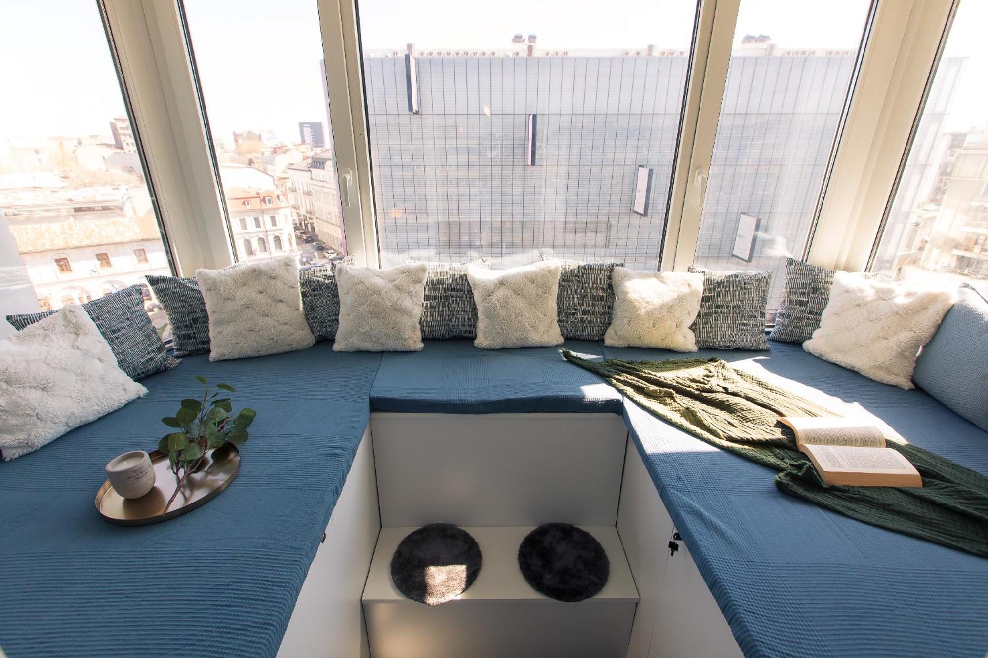Old Town Apartment With Amazing View From The Balcony Bukarest Kültér fotó