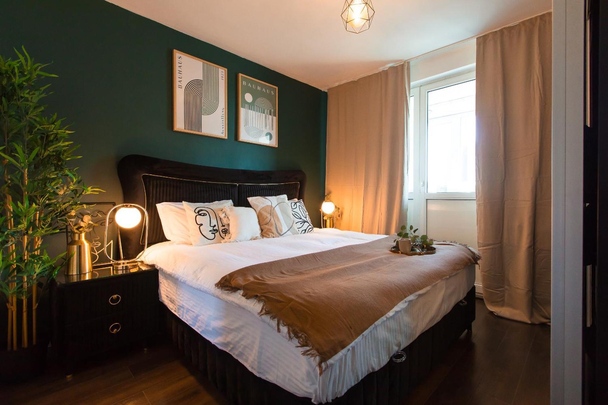 Old Town Apartment With Amazing View From The Balcony Bukarest Kültér fotó